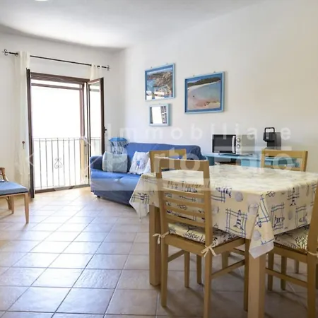 Villa Via Bortigiadas - Ristrutturato Bilocale In Centro A Palau